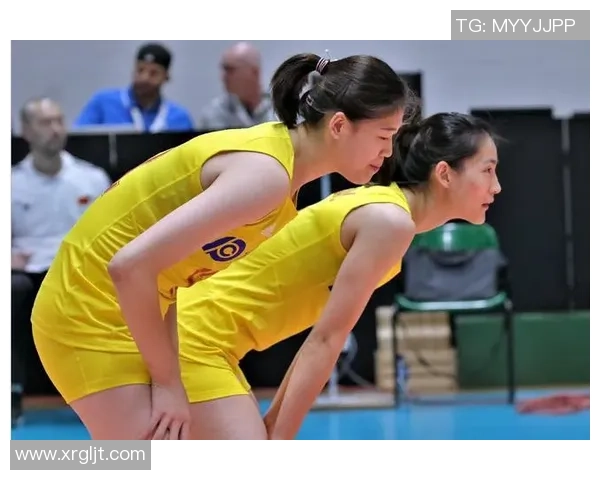 重庆与南京排球队的较量分析与实力对比探讨