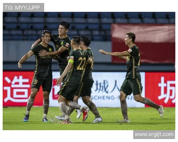 赛后分析：西安足球队与成都足球队的战术对决与表现评估