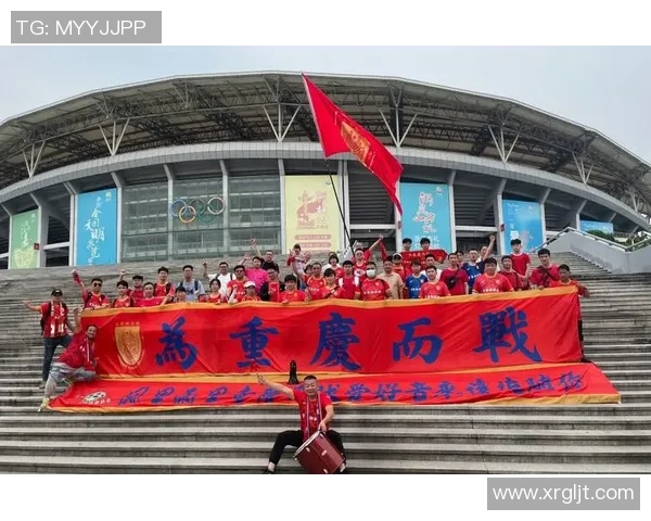 重庆足球队在钻石联赛积分榜上以73分稳居第一名展现强劲实力