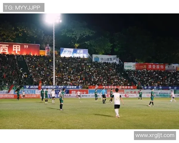 在足球明星的光环下我感受到了梦想与激情的碰撞