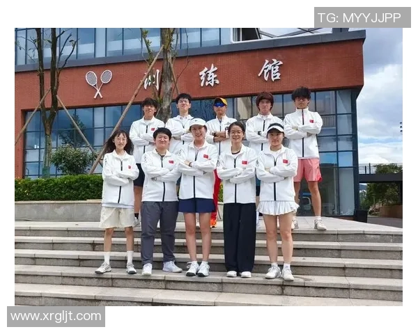 西安网球队的蜕变与成长:从地方队到奥运舞台的奋斗历程 西安网球队的蜕变与成长:从地方队到奥运舞台的奋斗历程