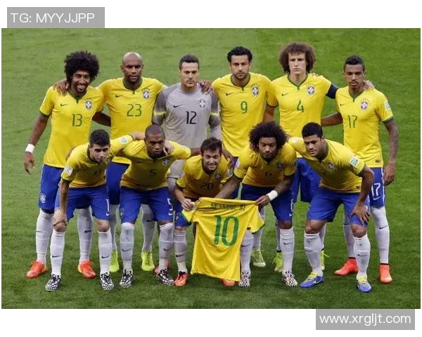 赛后分析:深圳足球队与西安足球队的表现与状态对比探讨 赛后分析:深圳足球队与西安足球队的表现与状态对比探讨