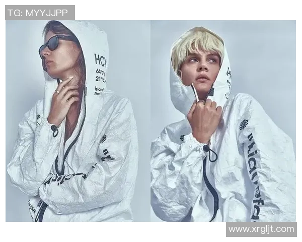 足球明星时尚新宠帽衫搭配展现个性与运动魅力 足球明星时尚新宠帽衫搭配展现个性与运动魅力