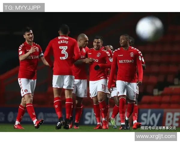 当代荷兰足球明星汇聚一堂展现足球魅力与风采